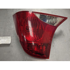 GSY107 Passenger Right Tail Light For 02-04 Ford Focus  2.0